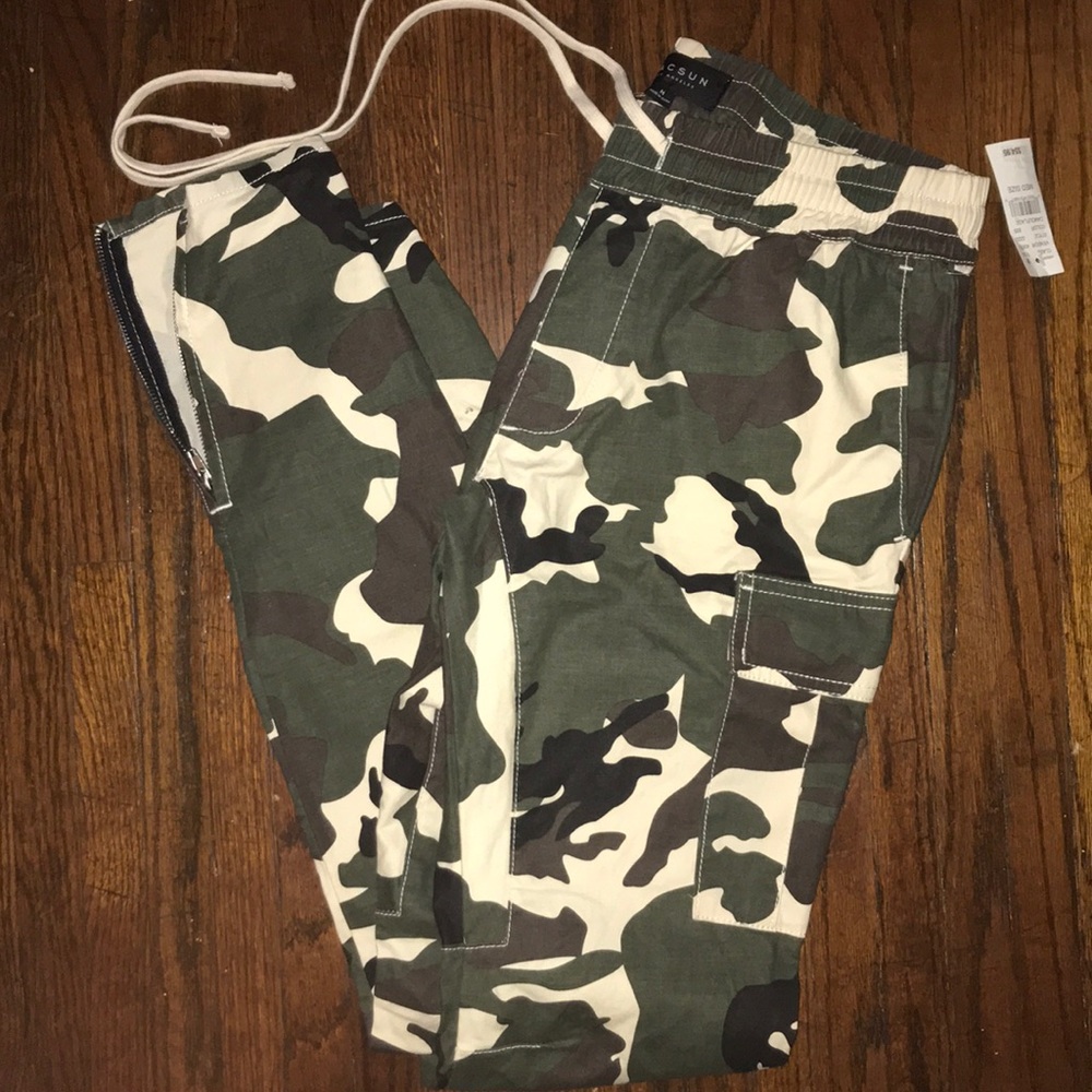 camo joggers